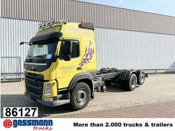 Камион со кабинска шасија VOLVO FM 450