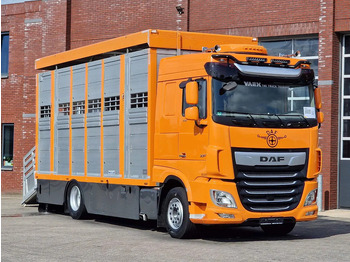 Камион за добиток DAF XF 530