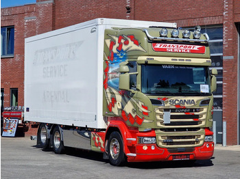 Камион сандучар SCANIA R 580