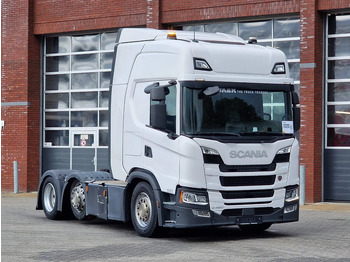 Камион влекач SCANIA G 450