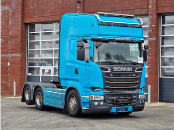 Камион влекач SCANIA R 580