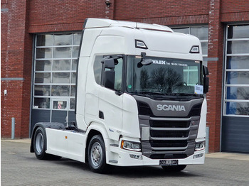 Камион влекач SCANIA S