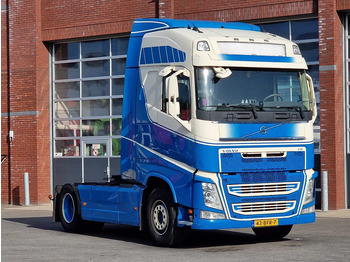 Камион влекач VOLVO FH13 420