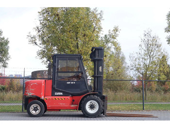 Дизел вилушкар Clark CPD50S | 5 TON | DUPLEX | HYDR. FORKS: слика 4 Дизел вилушкар Clark CPD50S | 5 TON | DUPLEX | HYDR. FORKS: слика 4