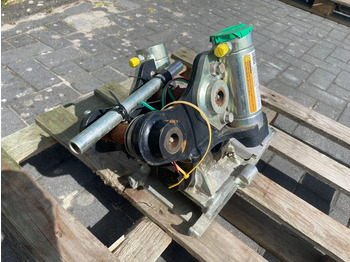 Тилтротатор за Градежна машина Sanderson STEELWRIST TMX S30 -180HA | TILT QUICKCOUPLER | TILTING COUPLER | NEW: слика 3