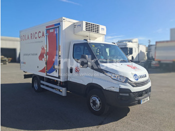 Камион сандучар IVECO Daily