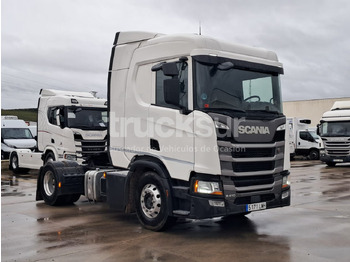 Камион влекач SCANIA R 410