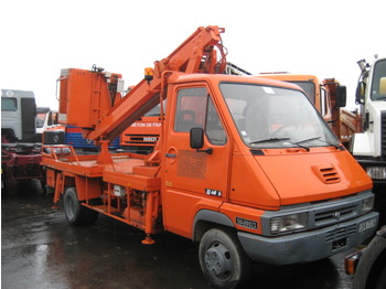 Комбе RENAULT B80 NACELLE: слика 1