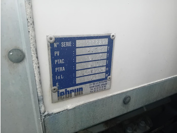 Камион сандучар Renault D16: слика 3