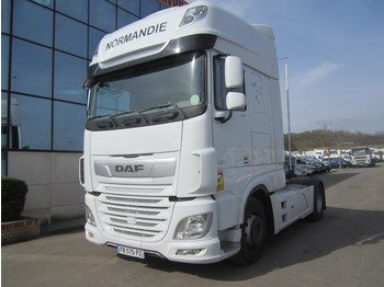 Камион влекач DAF XF 480
