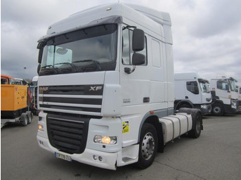 Камион влекач DAF XF 105 460