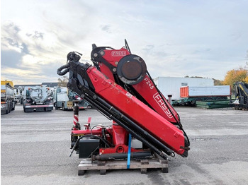 Камион со кран