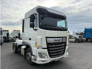 Камион влекач DAF XF 530