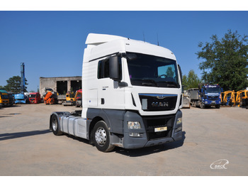 Камион влекач MAN TGX