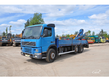 Камион со платформа VOLVO FM7