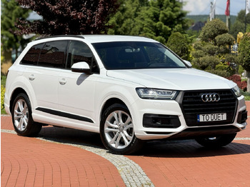 SUV AUDI