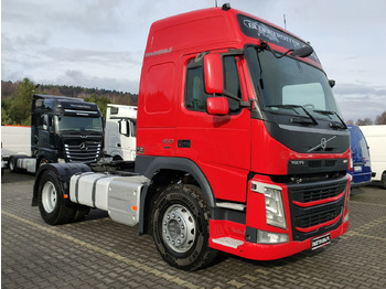 Камион влекач VOLVO FM 450