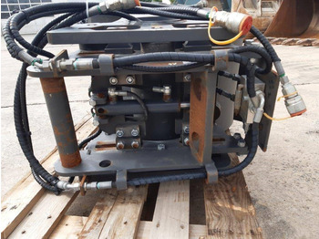 Корпа за багер за Градежна машина UAM VDL600M: слика 4