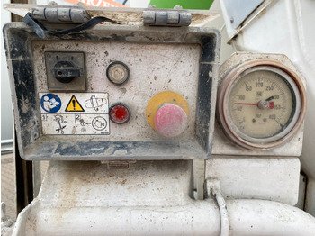 Камион миксер за бетон Mercedes-Benz 3236 Arocs | 9m³ Stetter*Klima*Navi*Blatt*1.Hand: слика 4