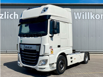 Камион влекач DAF XF 460