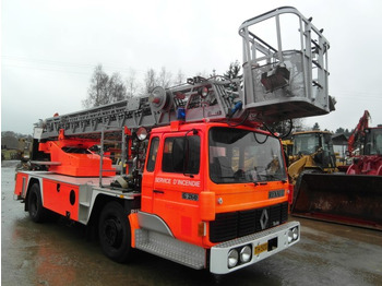 Противпожарен камион Renault G 260: слика 2