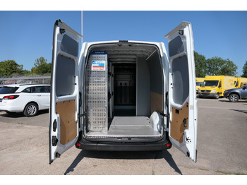 Товарно комбе RENAULT Master