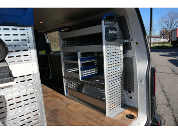 Мало комбе VOLKSWAGEN Transporter T6