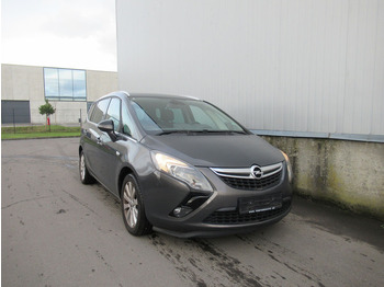 Автомобил OPEL