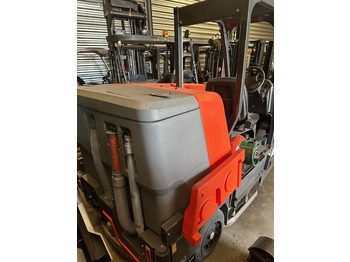 Индустриска машина за метење hako powerboss PB-45-LPUK Naitilus: слика 3 Индустриска машина за метење hako powerboss PB-45-LPUK Naitilus: слика 3