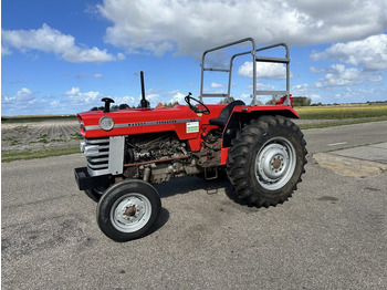 Трактор MASSEY FERGUSON 100 series