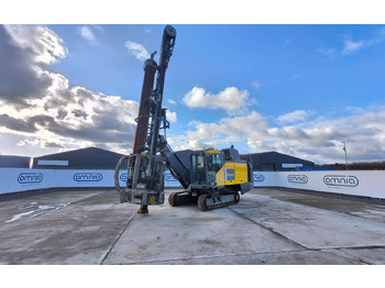 Машина за бушење EPIROC