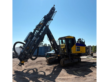 Машина за бушење EPIROC