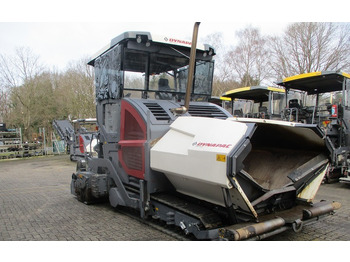 Асфалтен поплочувач DYNAPAC