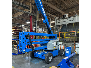 Телескопски натоварувач на тркала GENIE Z45/25