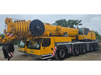 Мобилен кран LIEBHERR
