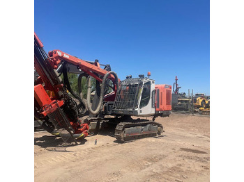 Машина за бушење SANDVIK