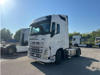 Камион влекач VOLVO FH 500