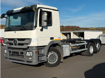Камион со кабинска шасија MERCEDES-BENZ Actros 2532