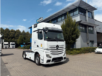 Камион влекач MERCEDES-BENZ