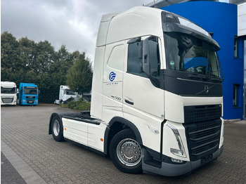 Камион влекач VOLVO FH 500