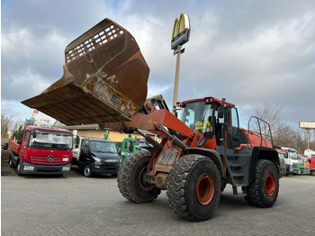 Натоварувач на тркала LIEBHERR L 566