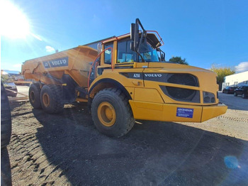 Зглобен истоварувач VOLVO A25G