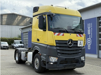 Камион влекач MERCEDES-BENZ Actros 1846