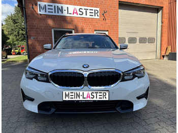 Караван BMW 320 d xDrive touring Sport Line shadow AHK: слика 3