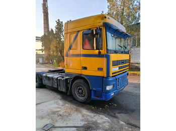Камион влекач DAF XF 95 380