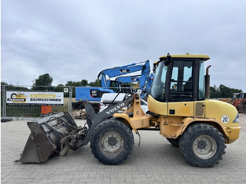 Натоварувач на тркала VOLVO L30B