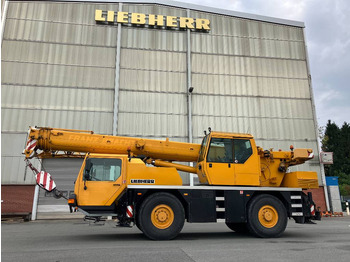 Кран за секакви терени LIEBHERR LTM 1030/2