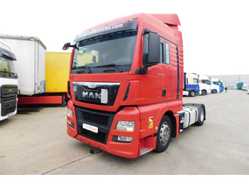 Камион влекач MAN TGX