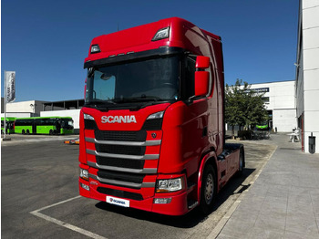 Камион влекач SCANIA S 500