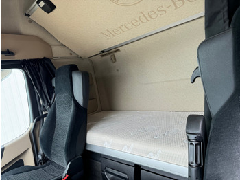 Камион влекач Mercedes-Benz Actros 1848 LS 4x2 Actros 1848 LS 4x2, Vollumer ,Retarder: слика 4 Камион влекач Mercedes-Benz Actros 1848 LS 4x2 Actros 1848 LS 4x2, Vollumer ,Retarder: слика 4